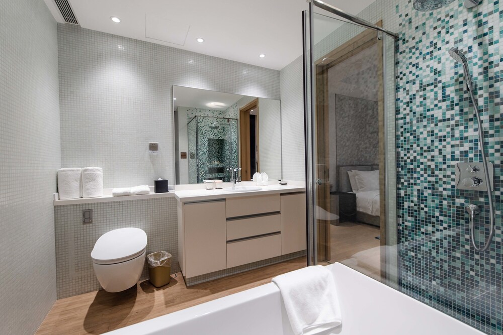 the clouds apartment