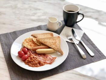 the clouds apartment