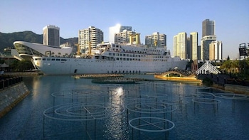 the clouds apartment