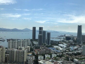 the clouds apartment