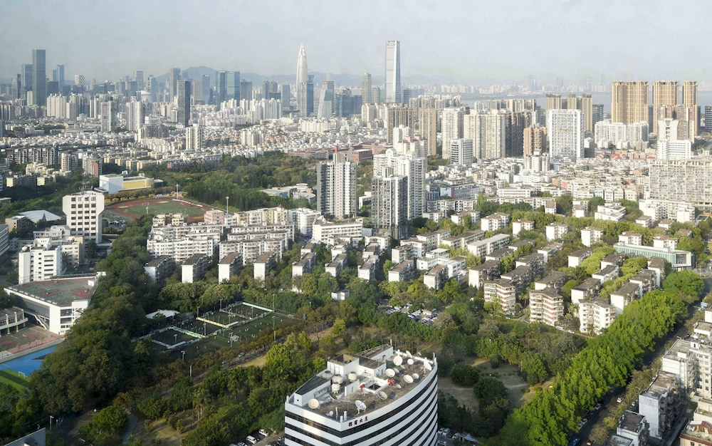 the clouds apartment