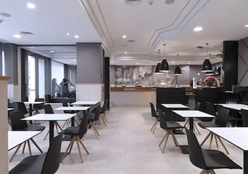 Hotel Blanca De Navarra,Pamplona>>Navarre,4 star