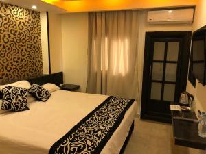 panorama ramsis hotel and cafe