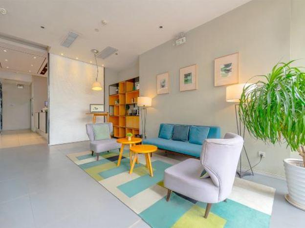 home inn selected guangzhou xiajiao metro station