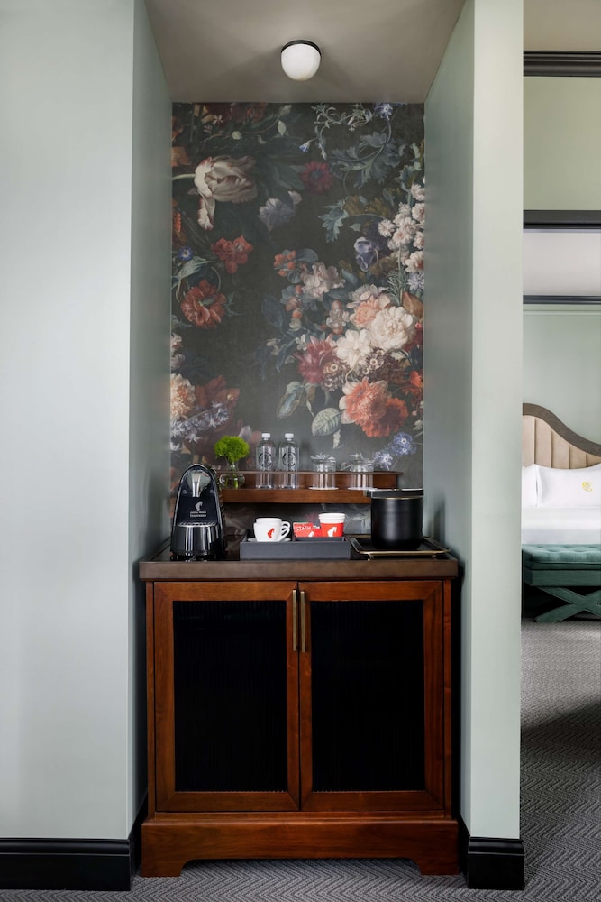 the candler hotel atlanta curio collection by hilton