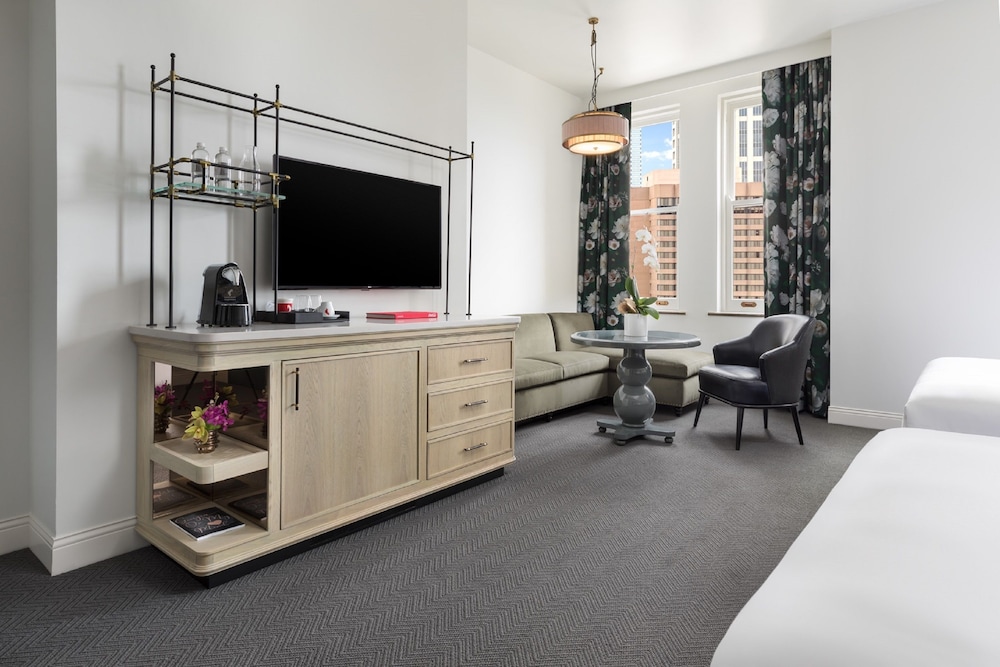the candler hotel atlanta curio collection by hilton