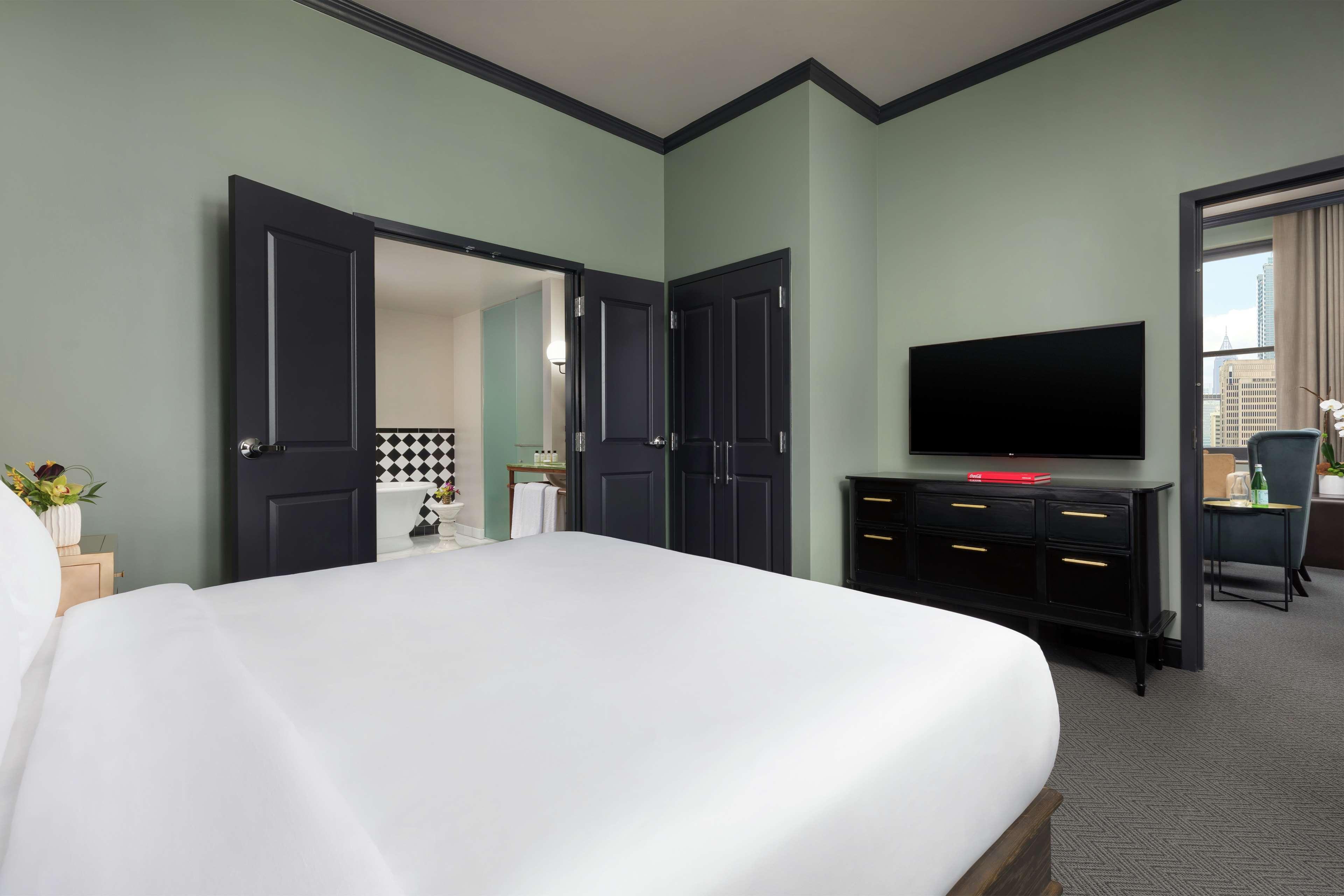 the candler hotel atlanta curio collection by hilton