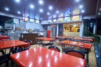 hotel sai vidisha palace