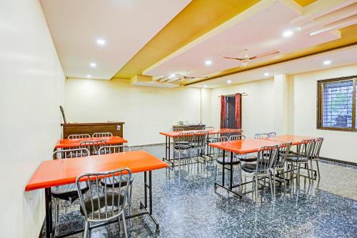 hotel sai vidisha palace