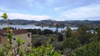 elite corfu adults friendly