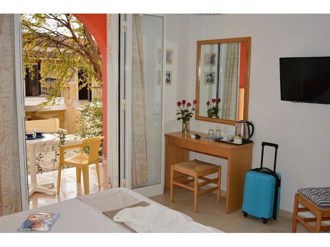 elite corfu adults friendly
