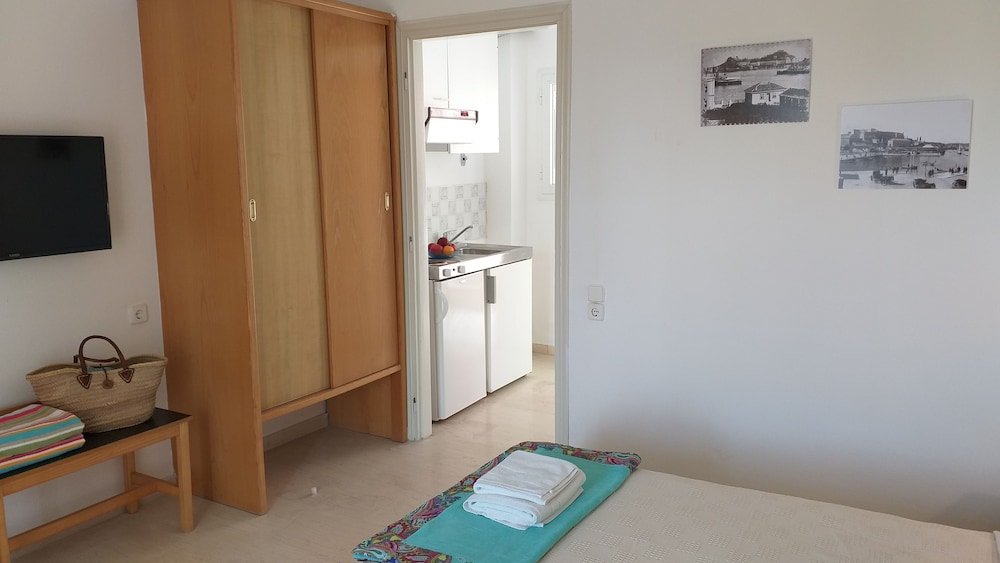 elite corfu adults friendly