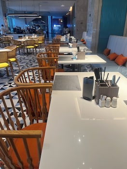hilton garden inn sanya