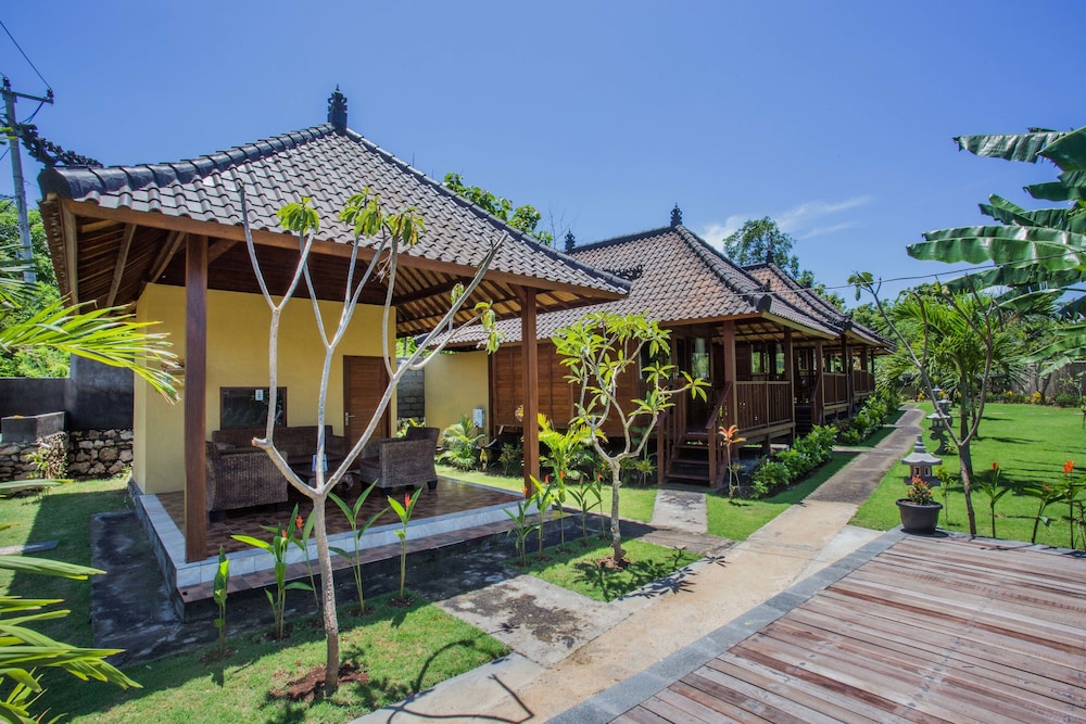 samanta huts lembongan