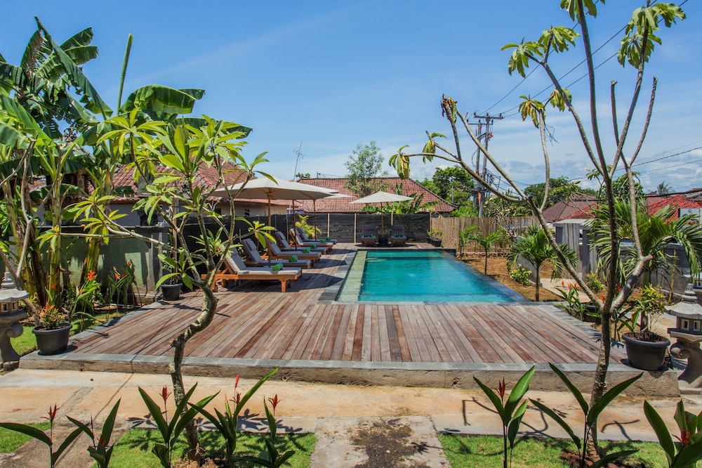 samanta huts lembongan