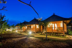 samanta huts lembongan