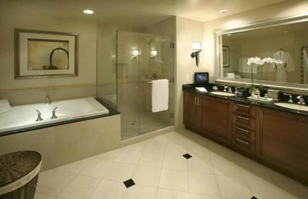 the signature at mgm grand all suites