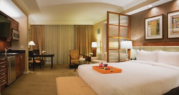 the signature at mgm grand all suites