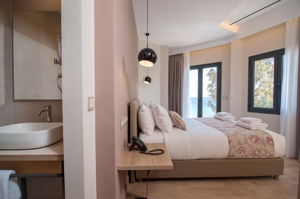 seasabelle hotel near athens airport