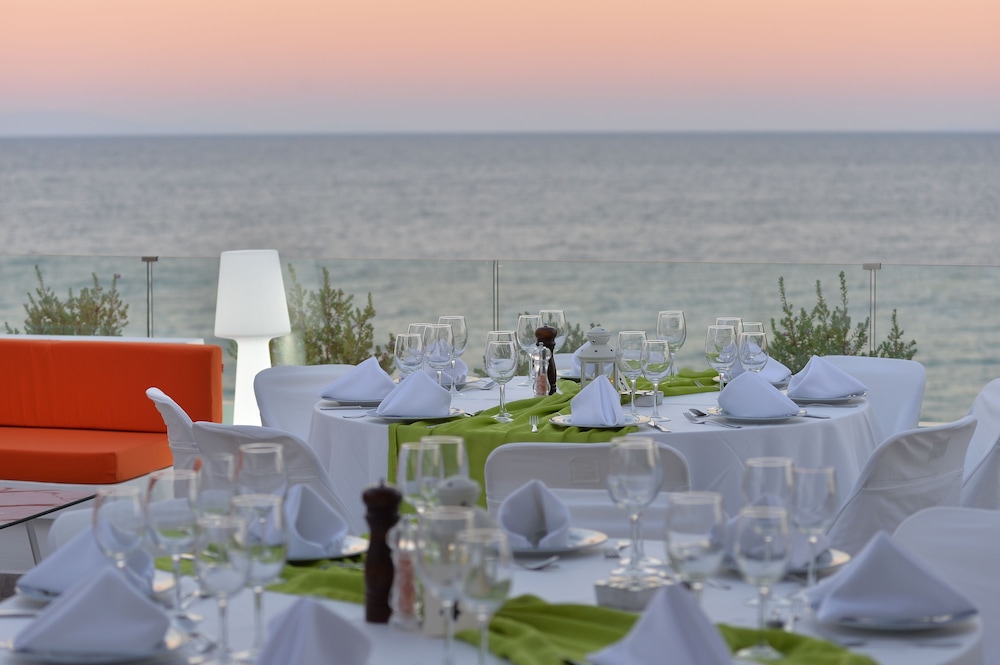 seasabelle hotel near athens airport