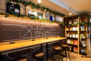 comfort hotel shin osaka