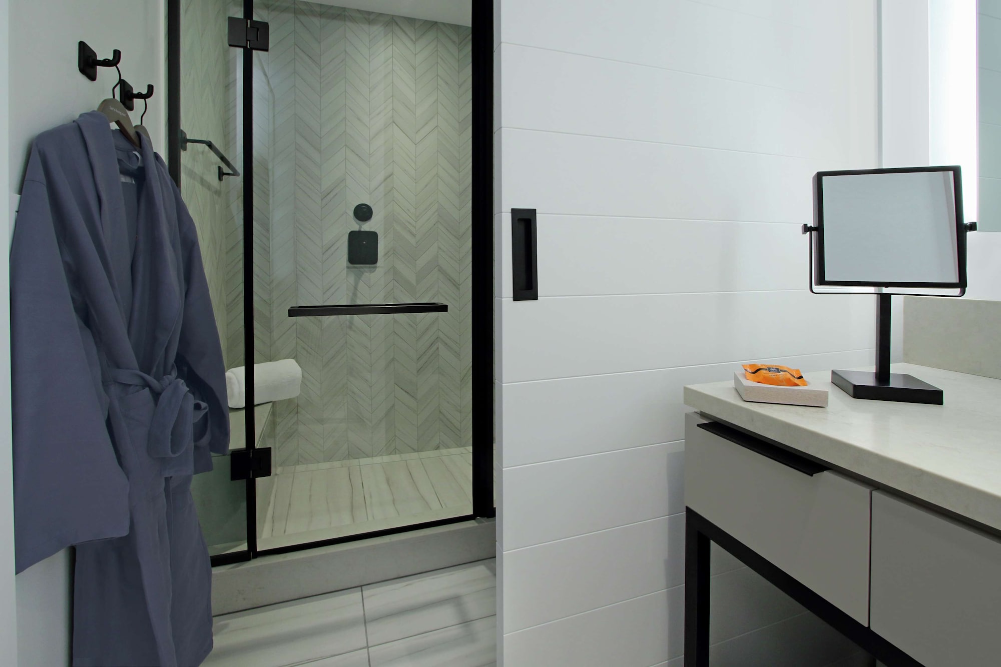 canopy by hilton columbus downtown short north