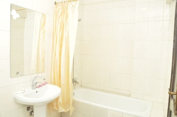 jasmine hotel el manial