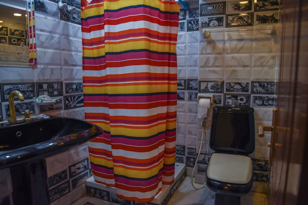 jasmine hotel el manial