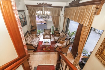 brilant antik hotel