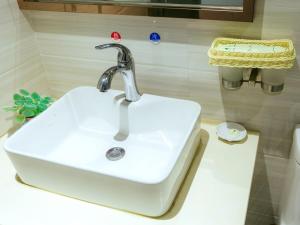 greentree inn shanghai minhang hongqiao shuniu hua