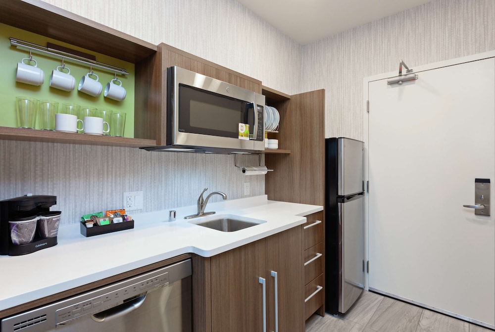 home2 suites by hilton temecula