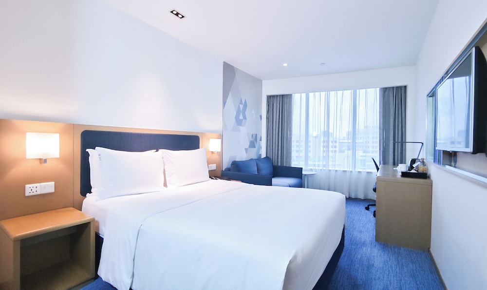 holiday inn express macau city centre an ihg hotel