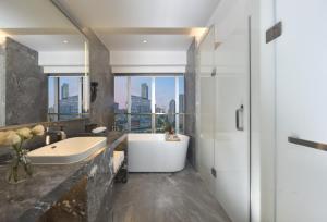 royce hotel shenzhen