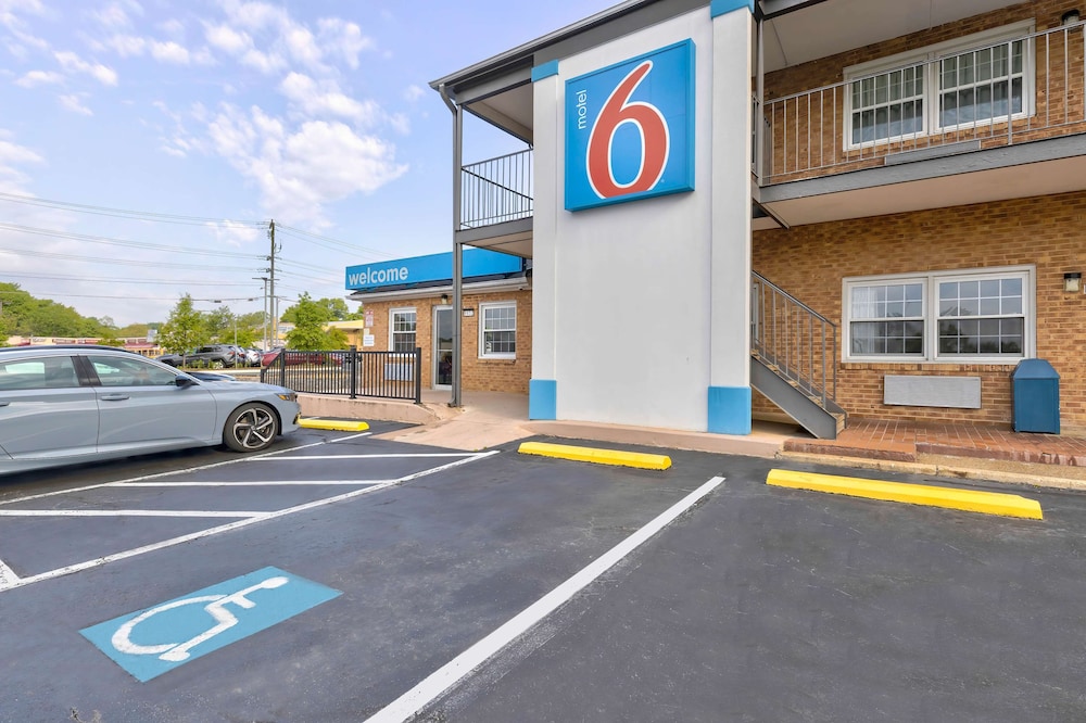 motel 6 falls church va arlington boulevard