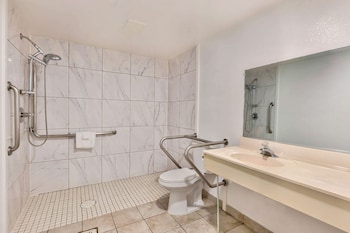 motel 6 falls church va arlington boulevard