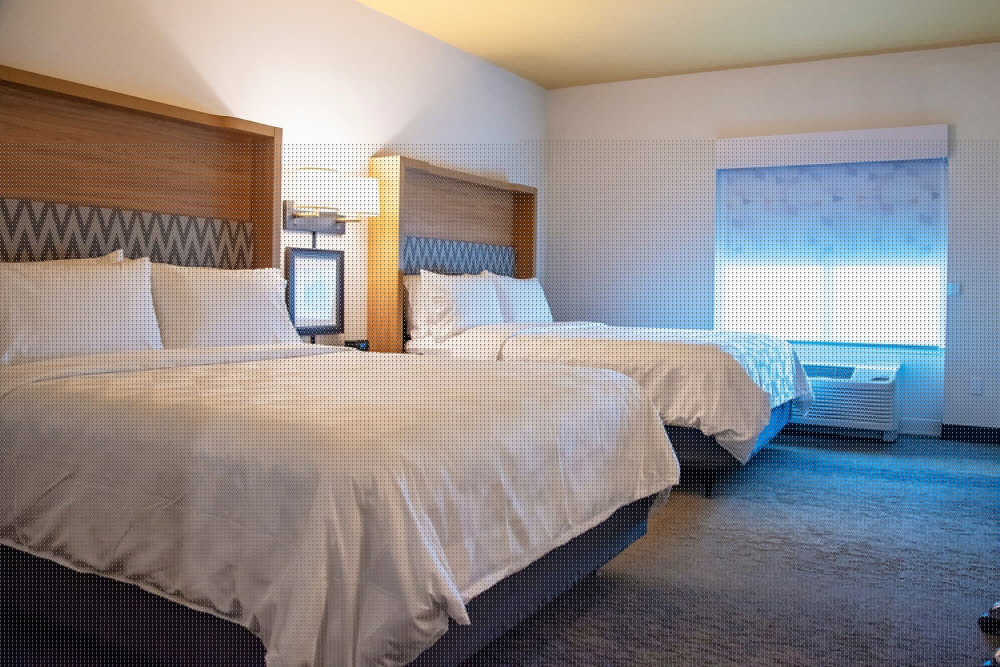 holiday inn and suites savannah airport pooler