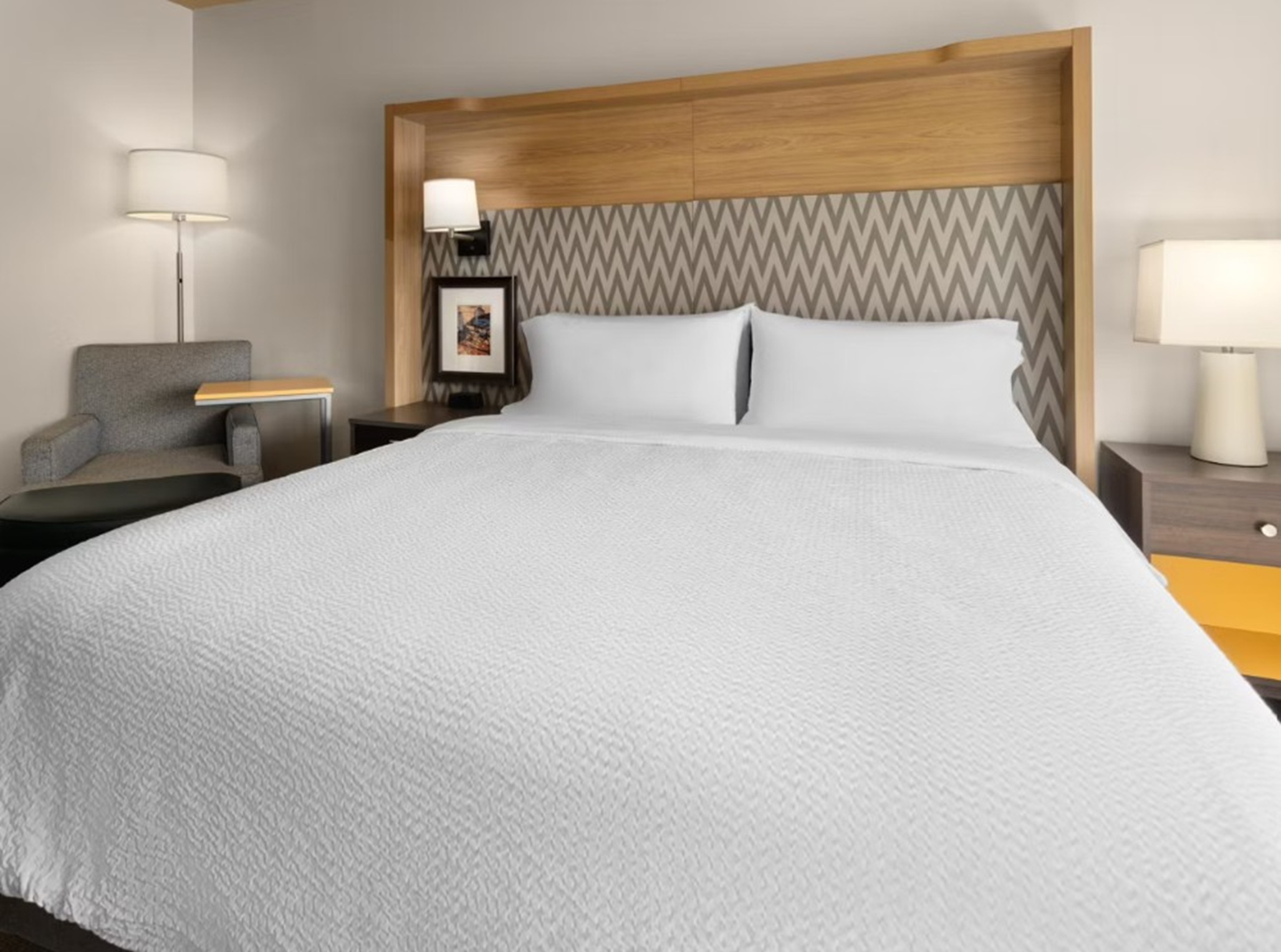 holiday inn and suites savannah airport pooler