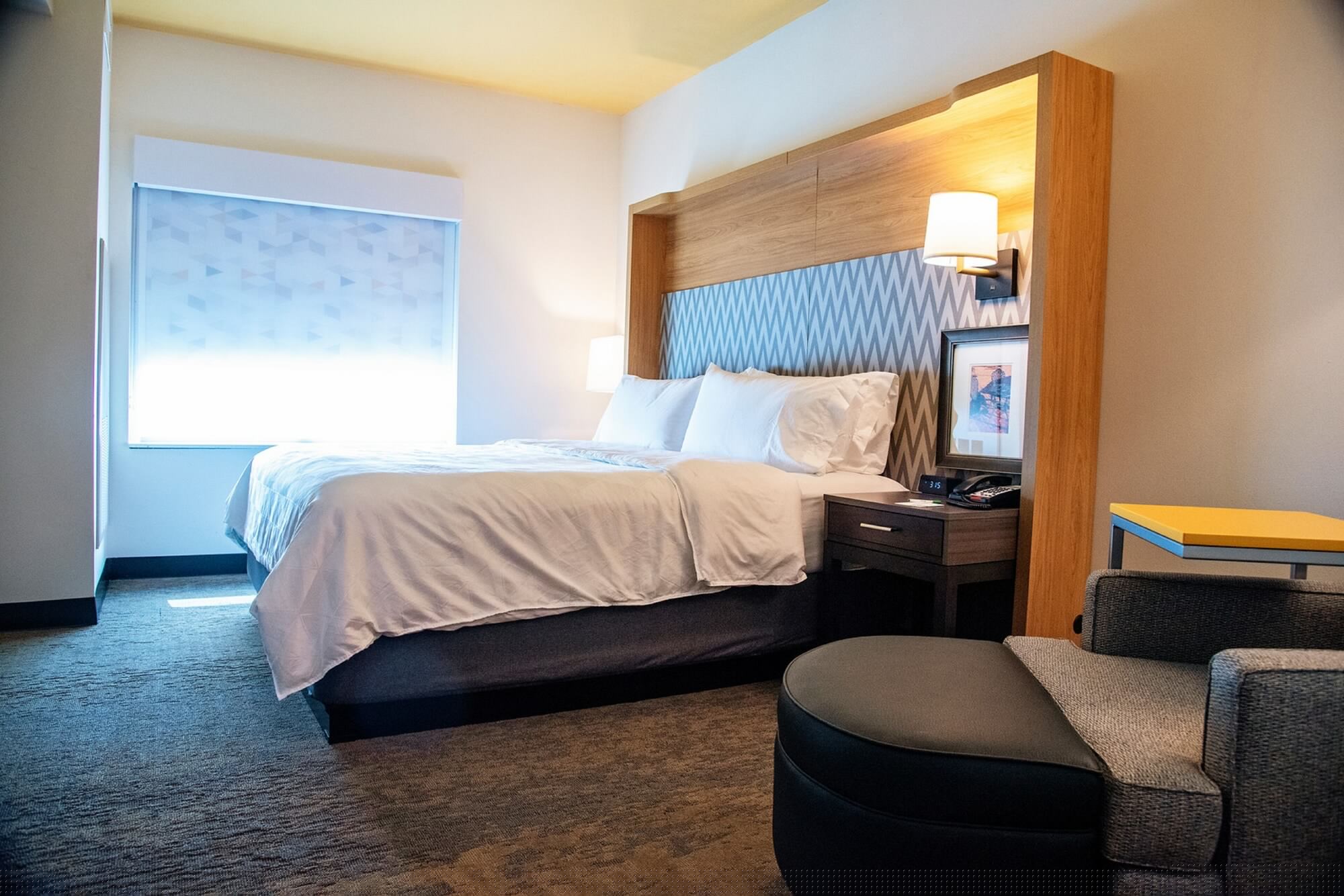 holiday inn and suites savannah airport pooler