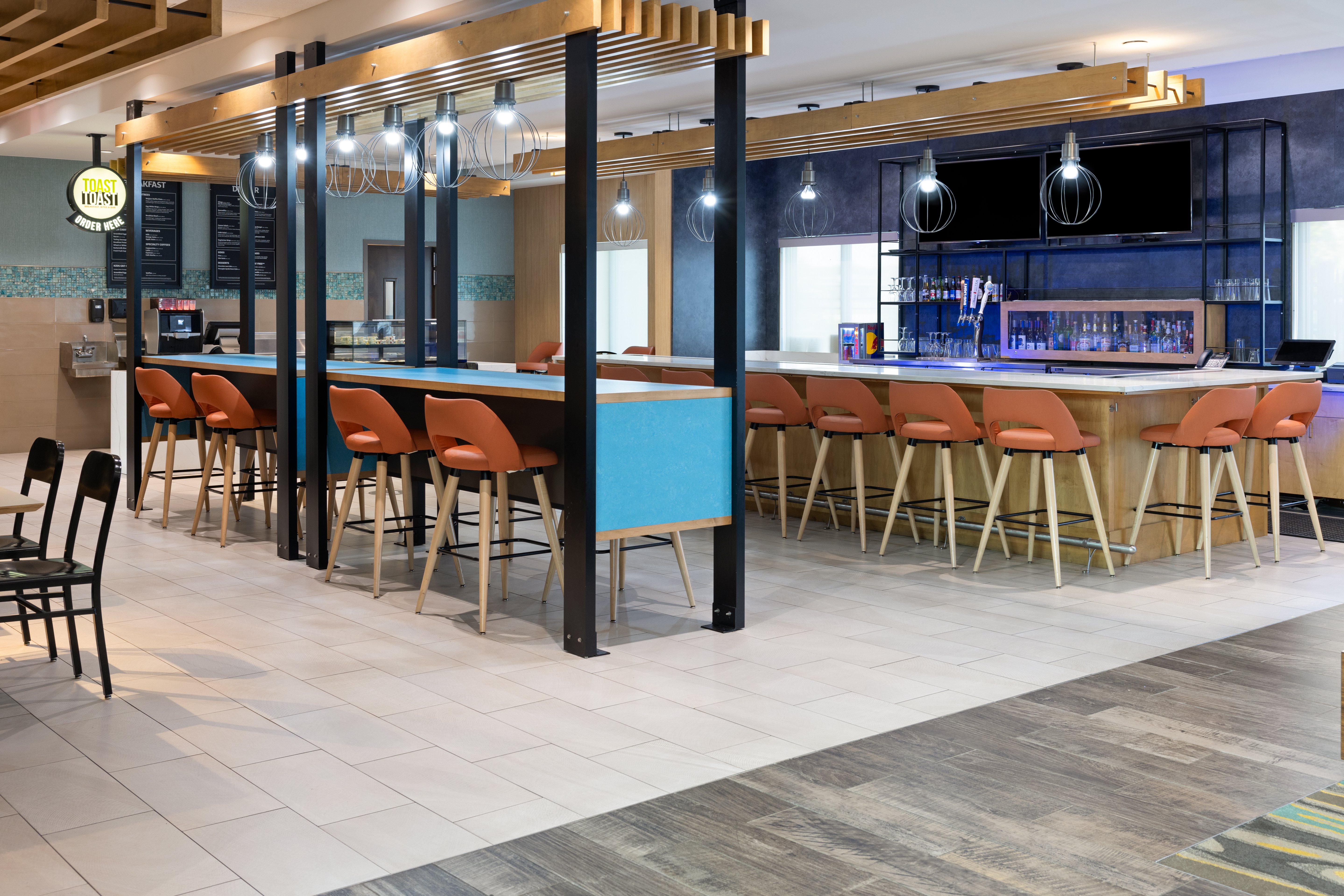 holiday inn and suites savannah airport pooler