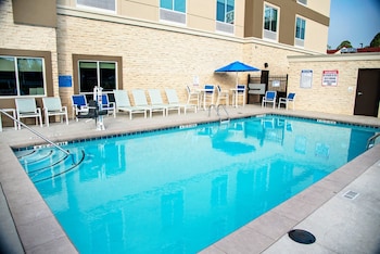 Holiday Inn & Suites Savannah Airport - Pooler,Port Wentworth>>Pooler,3 star