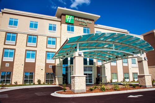 holiday inn and suites savannah airport pooler