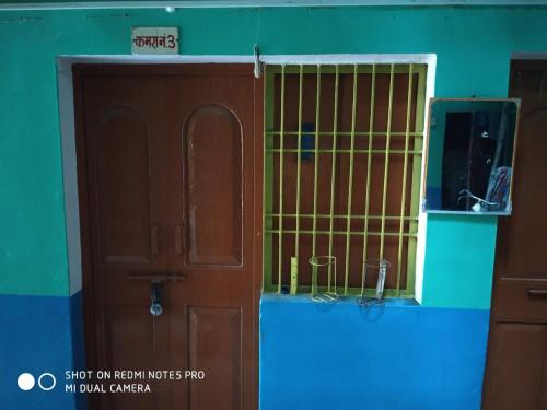 new hotel yatri niwas