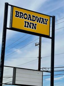 broadway inn
