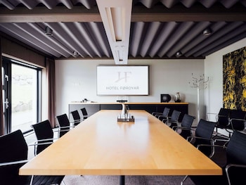 hotel f royar