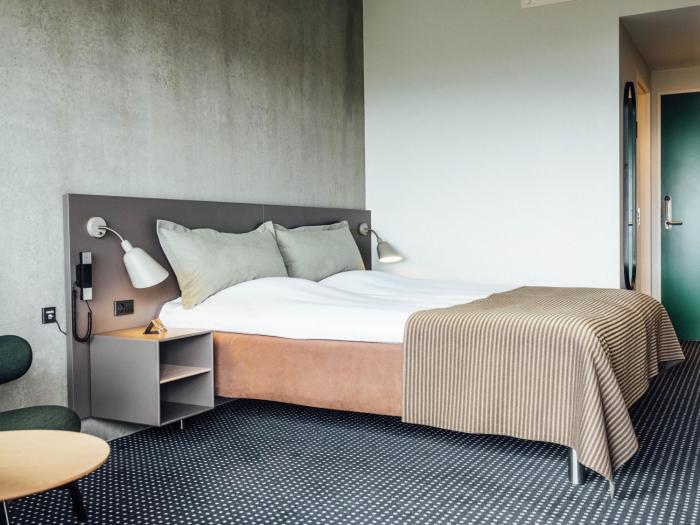 hotel f royar