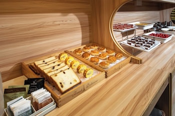 vienna international hotel shenzhen airport hangcheng