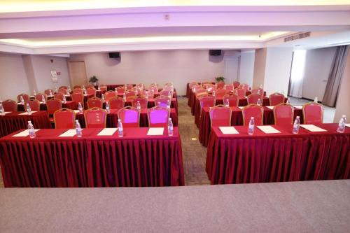 lavande hotel dongguan humen square