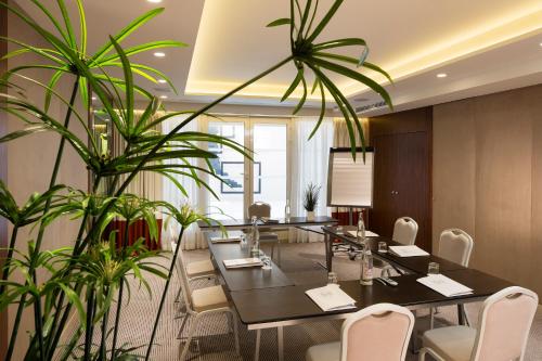 hotel le m paris