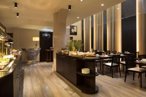 hotel le m paris