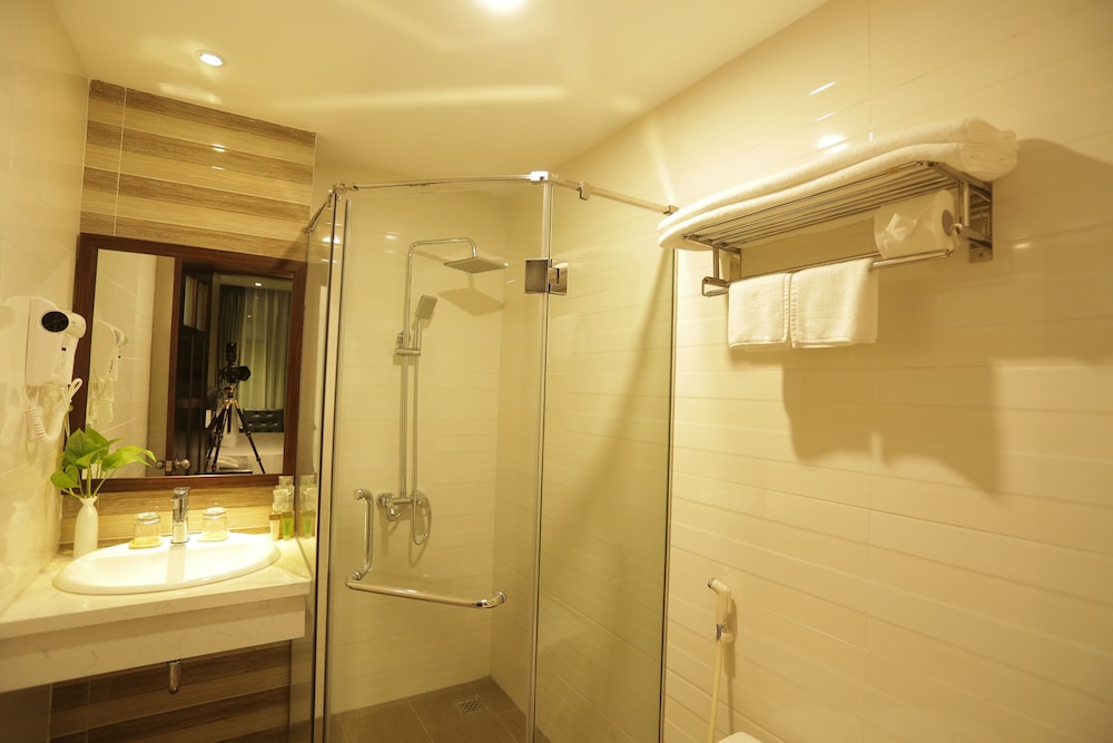 adeline hotel